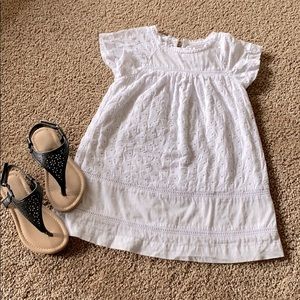 Adorable white lace Cat & Jack toddler dress